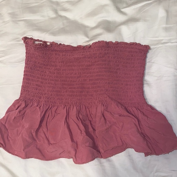 Rose colored crop top from Garage - Picture 1 of 2